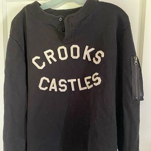 C and C buttonup pullover (M)